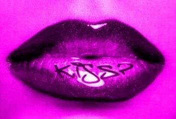 kiss